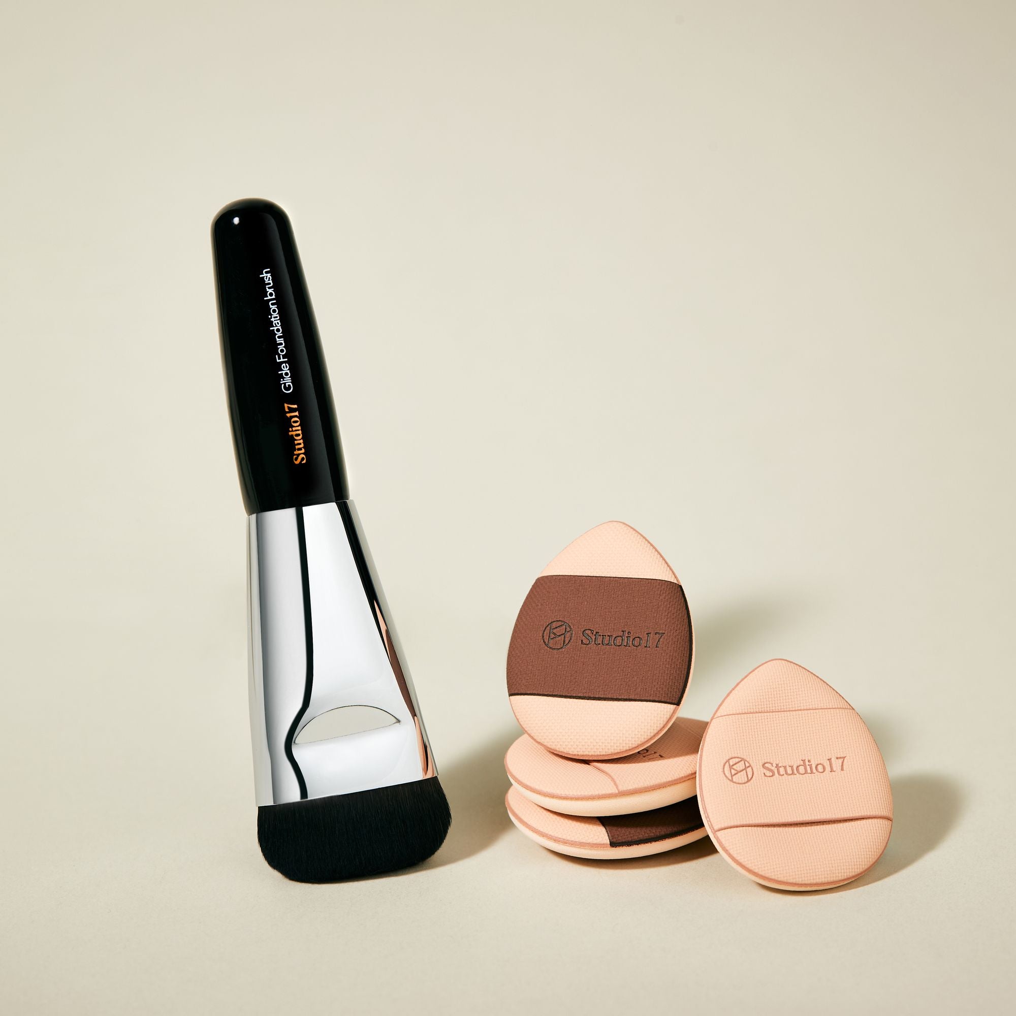 Studio17 Skin Fit Base Makeup Kit 3u
