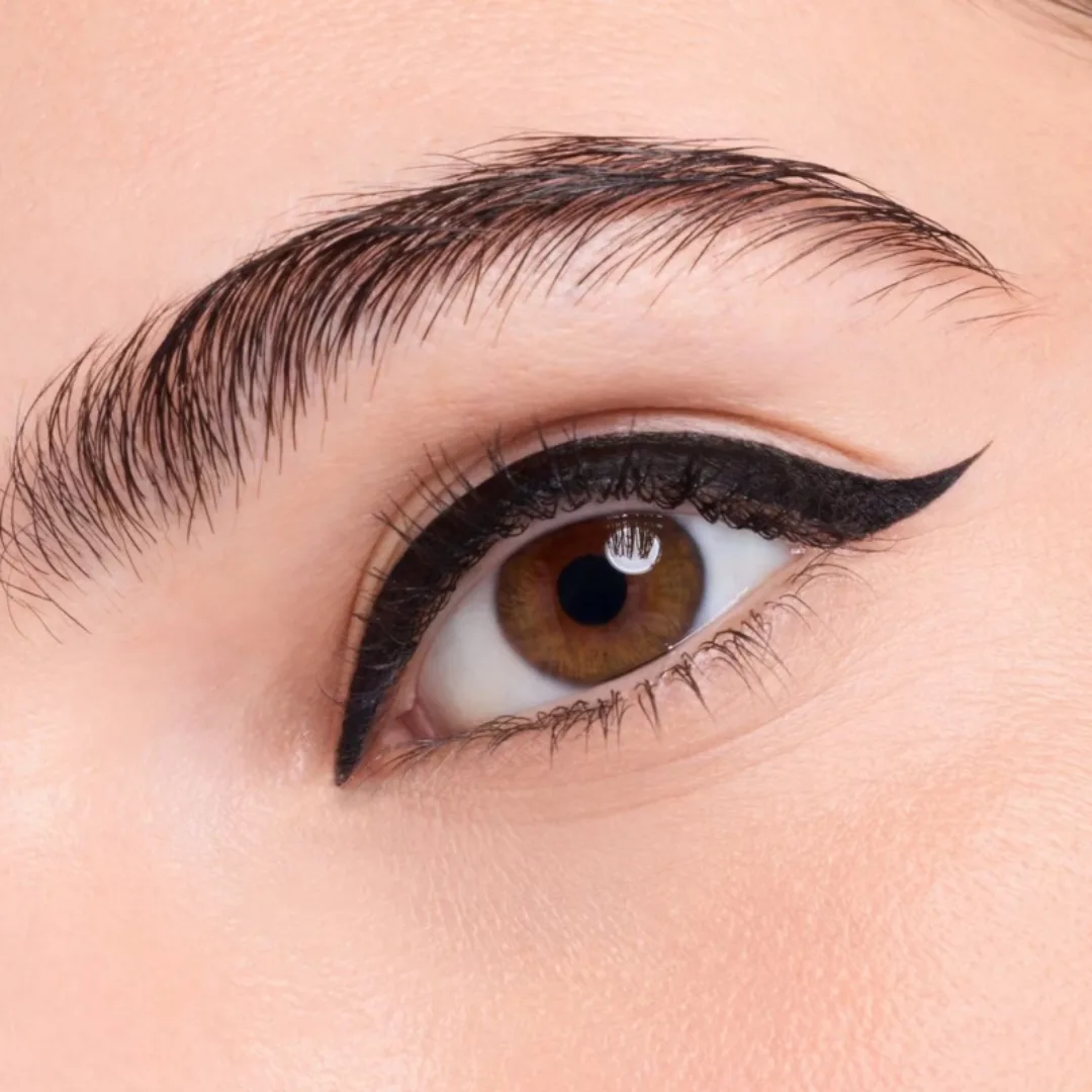 Catrice Hyper Liner Brush Eyeliner 010 – vue 4